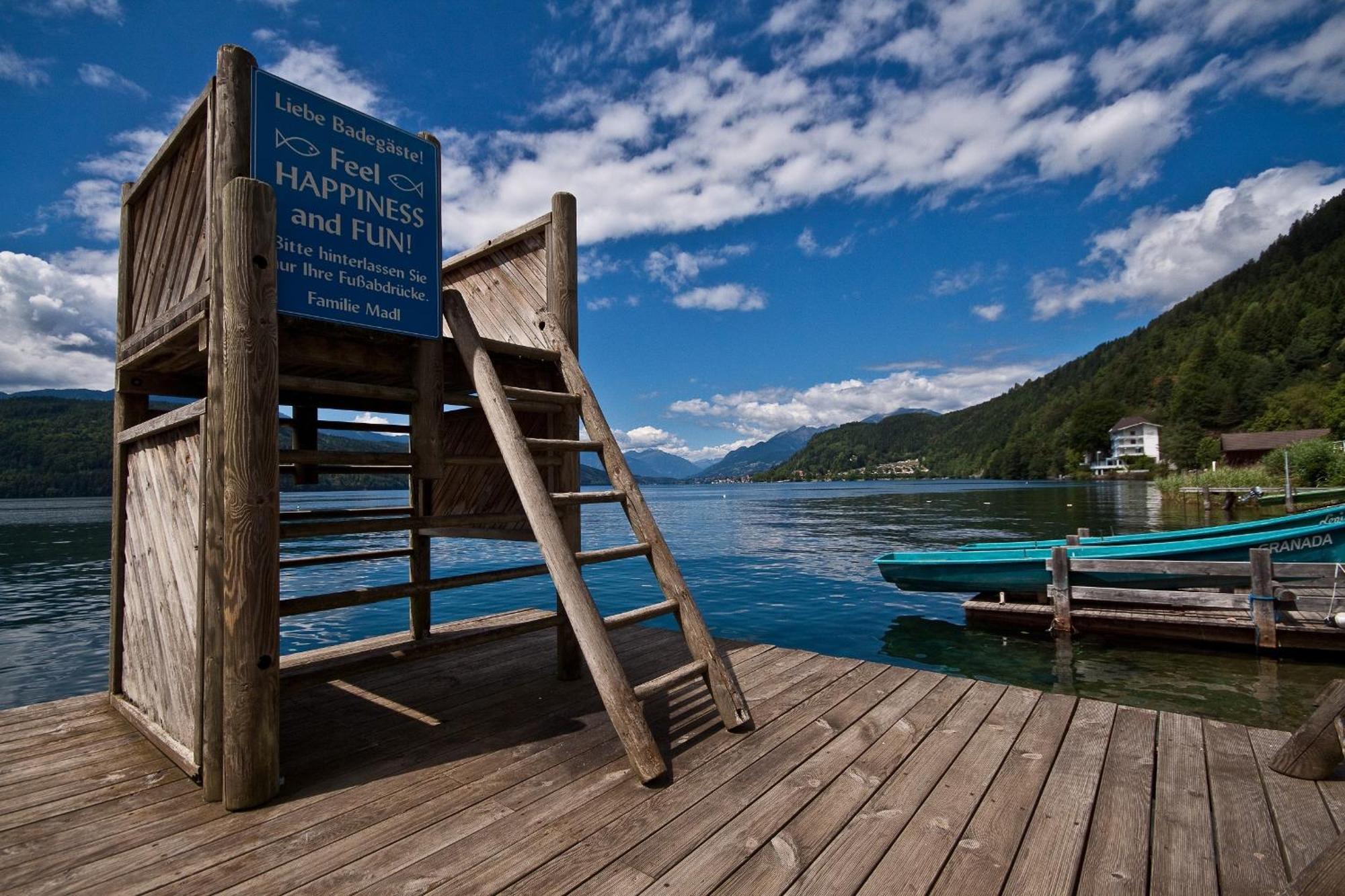 Ferienwohnungen Fischerhaus - Direkt Am See Millstatt Dış mekan fotoğraf