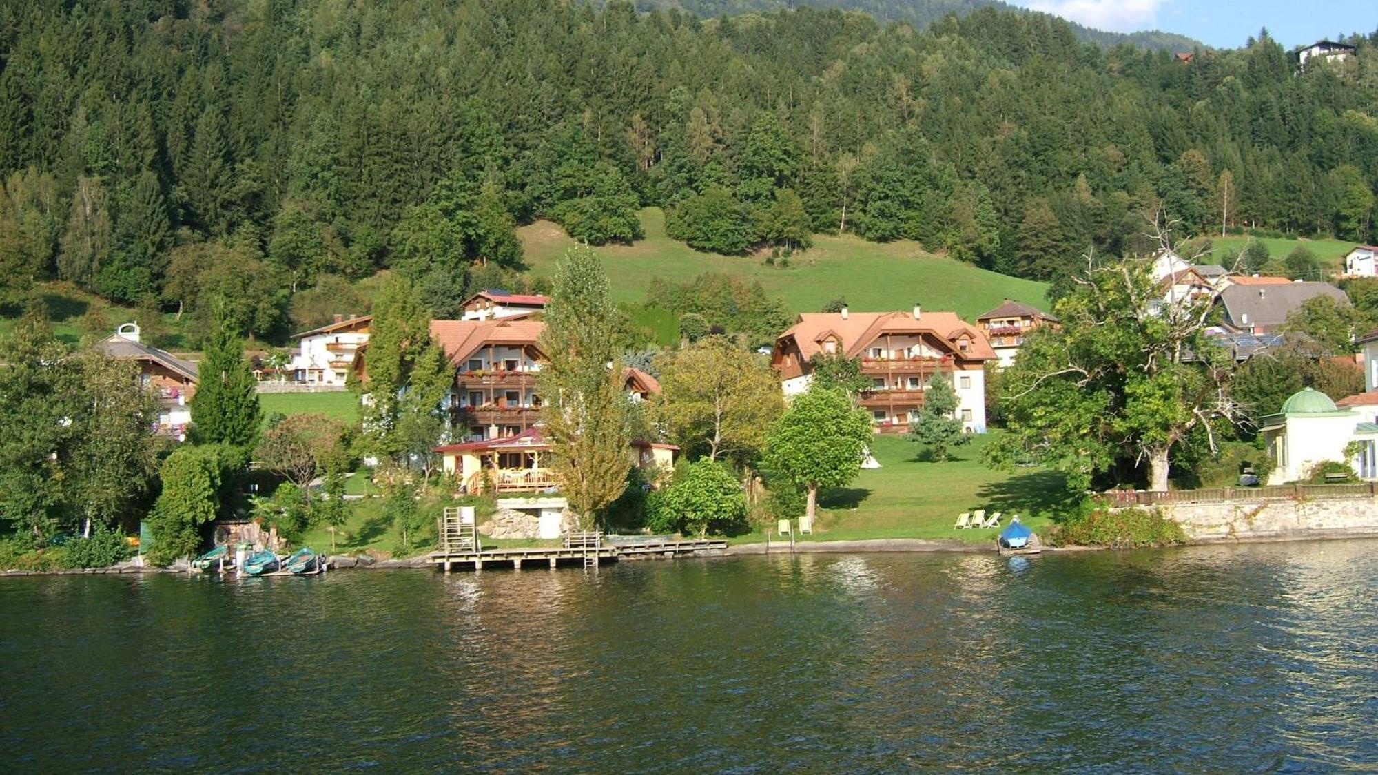 Ferienwohnungen Fischerhaus - Direkt Am See Millstatt Dış mekan fotoğraf