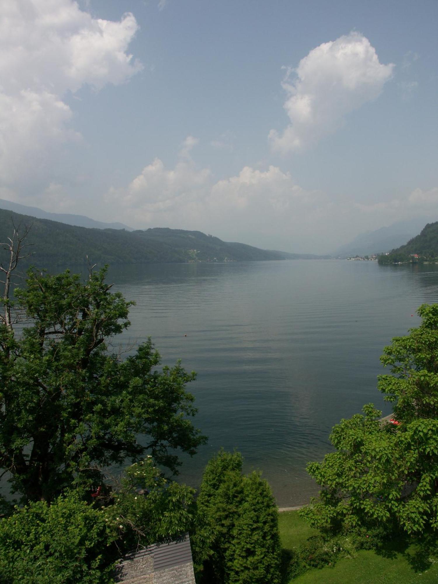 Ferienwohnungen Fischerhaus - Direkt Am See Millstatt Dış mekan fotoğraf